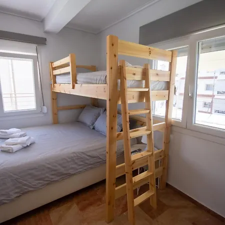 Birdhouse Apartment Athens-2